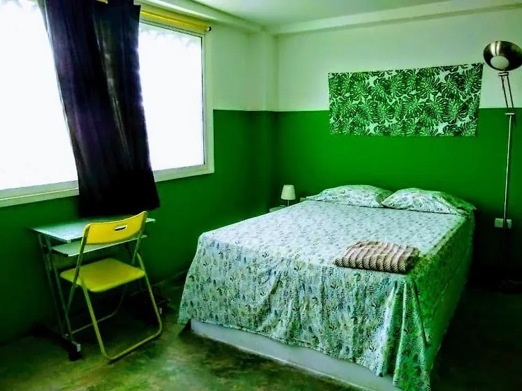 Casa La Verde Esperanza Cuartos Con Bano Y Ac Картахена Гостевой дом
